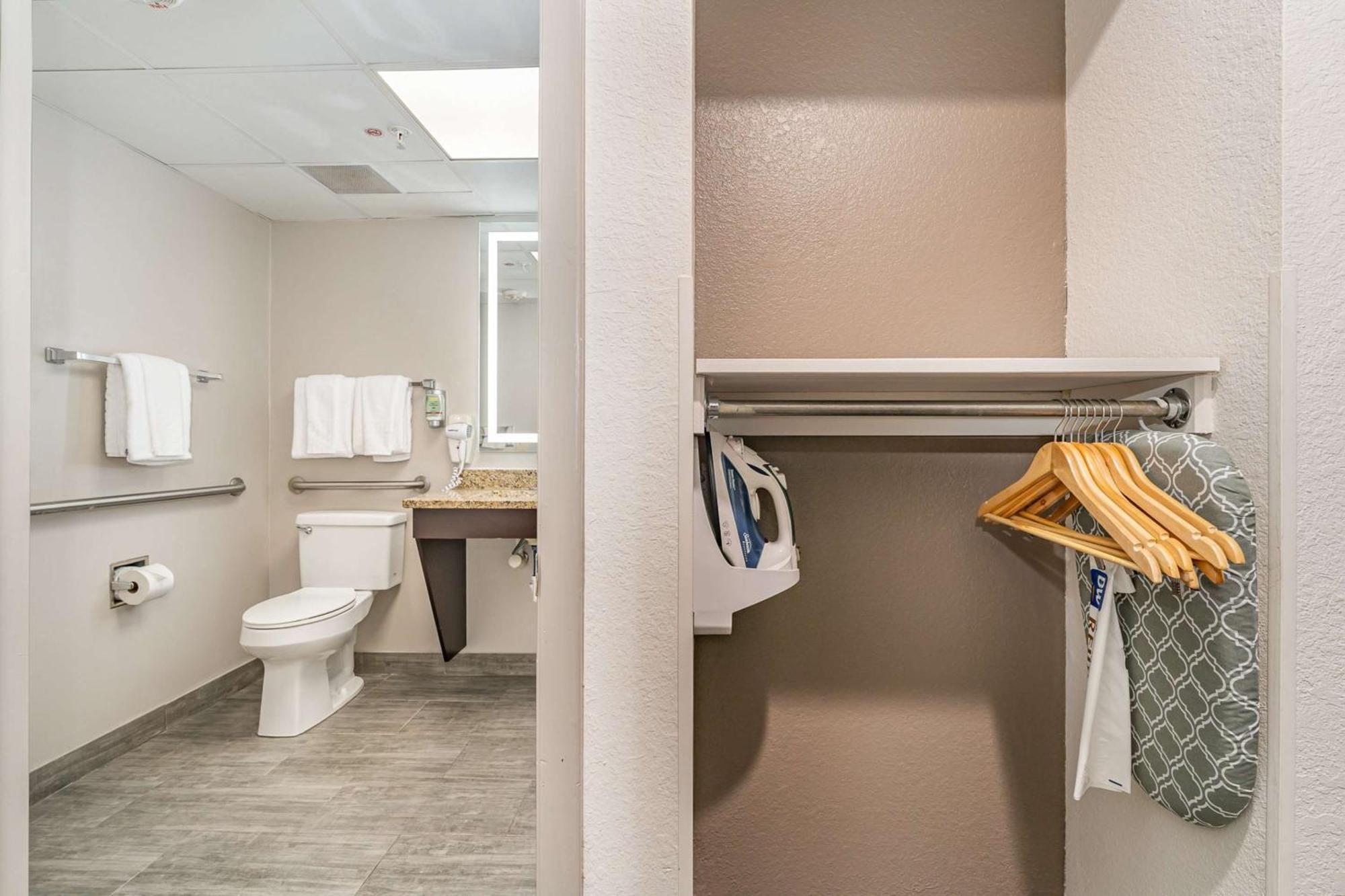Best Western Kernersville Eksteriør billede